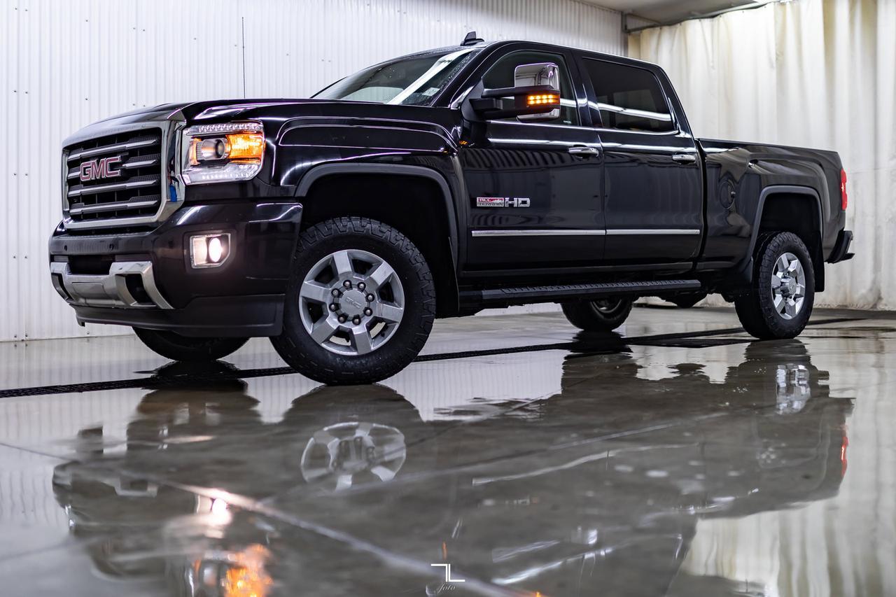 2016 GMC Sierra 2500HD 4x4 Crew Cab SLT All Terrain Leather Roof Nav BCam Red Deer AB