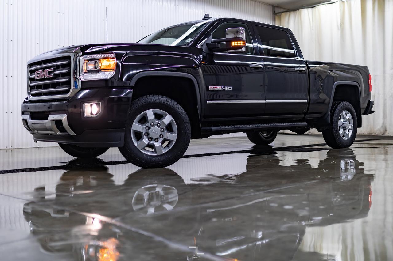 2016 GMC Sierra 2500HD 4x4 Crew Cab SLT All Terrain Leather Roof Nav BCam Red Deer AB