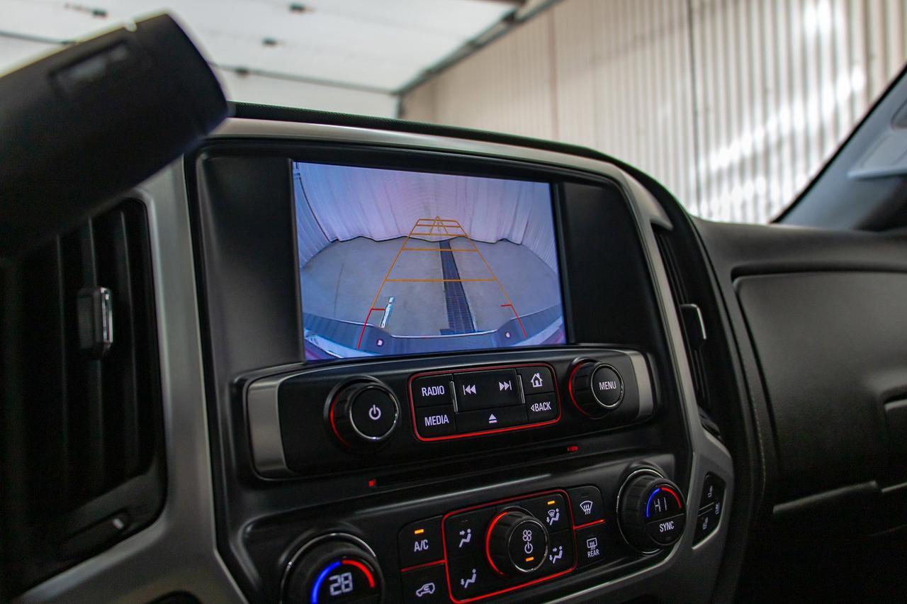 2016 GMC Sierra 2500HD 4x4 Crew Cab SLT Z71 Diesel Leather Roof Nav Red Deer AB