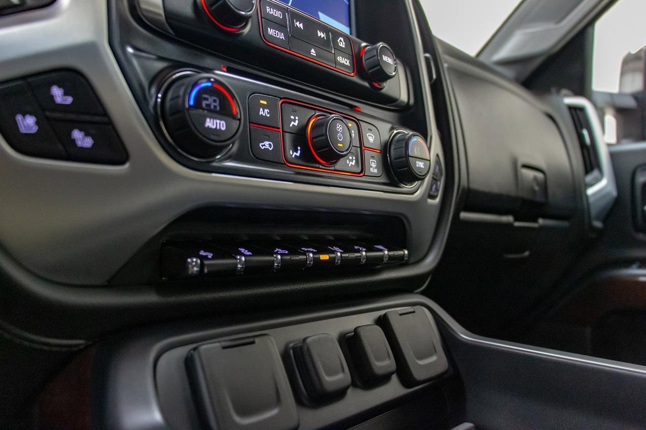 2016 GMC Sierra 2500HD 4x4 Crew Cab SLT Z71 Diesel Leather Roof Nav Red Deer AB