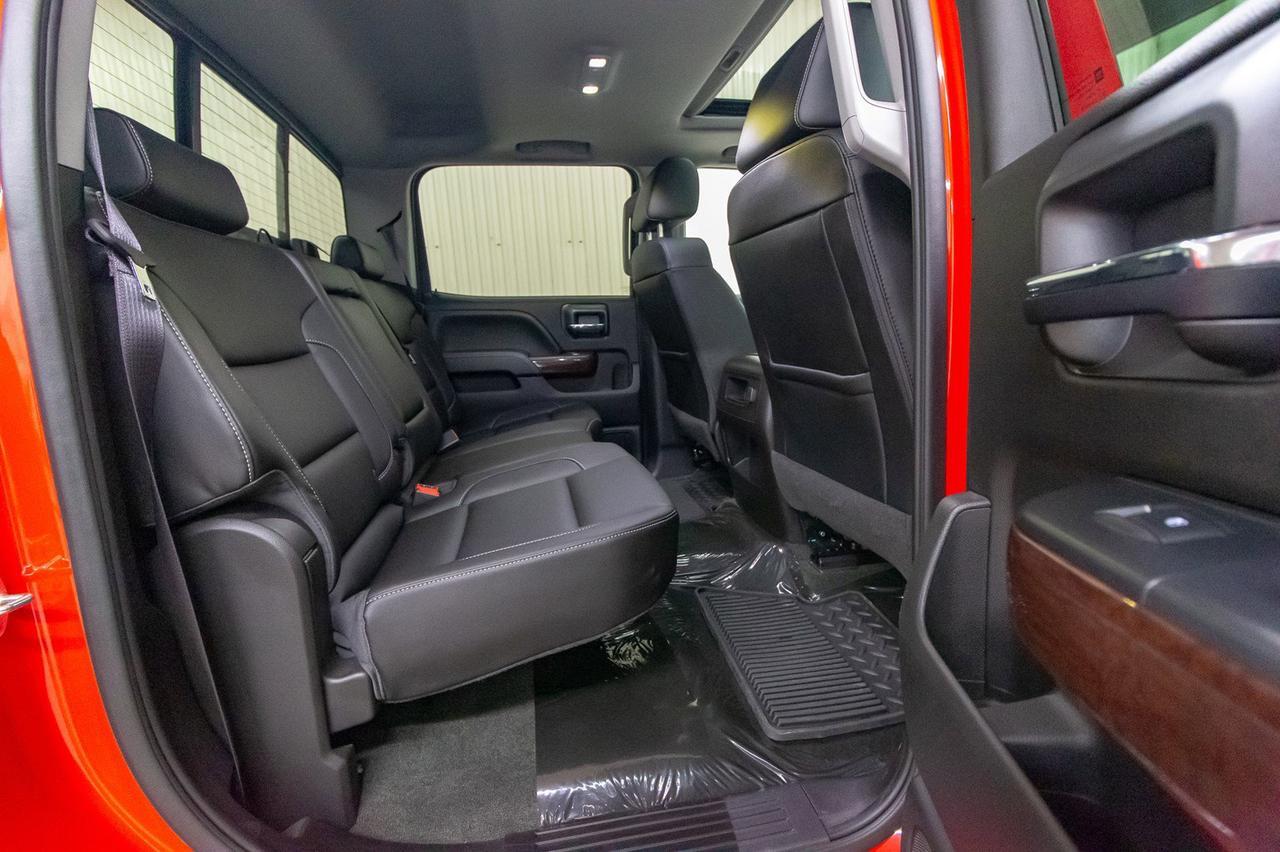 2016 GMC Sierra 2500HD 4x4 Crew Cab SLT Z71 Diesel Leather Roof Nav Red Deer AB