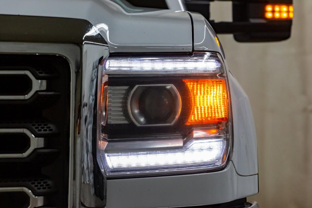 2016 GMC Sierra 2500HD 4x4 Double Cab SLE BCam PSeat Red Deer AB