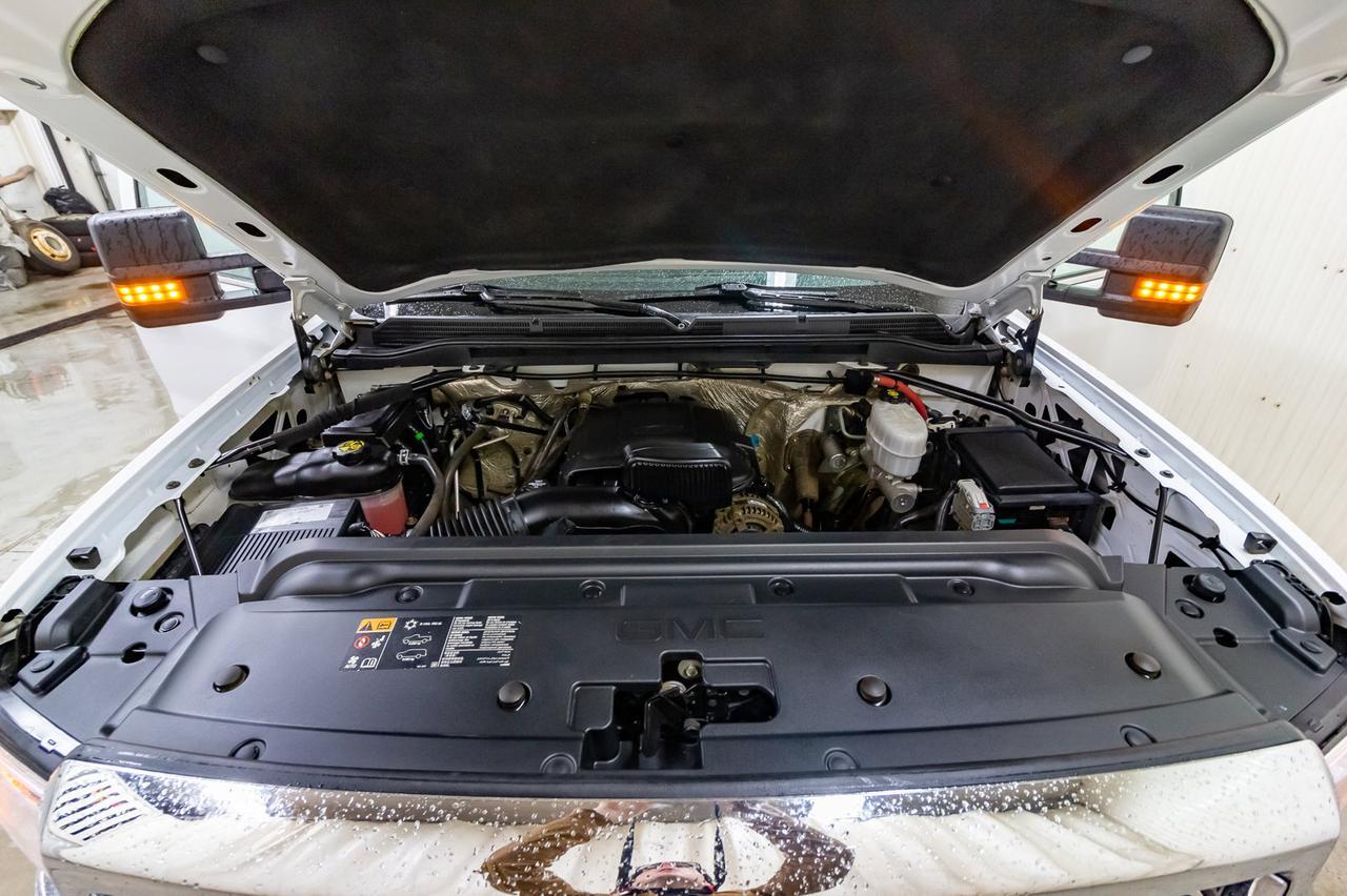 2016 GMC Sierra 2500HD 4x4 Double Cab SLE BCam PSeat Red Deer AB