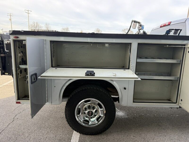 2016 GMC Sierra 2500HD 4x4 Utility Collinsville OK