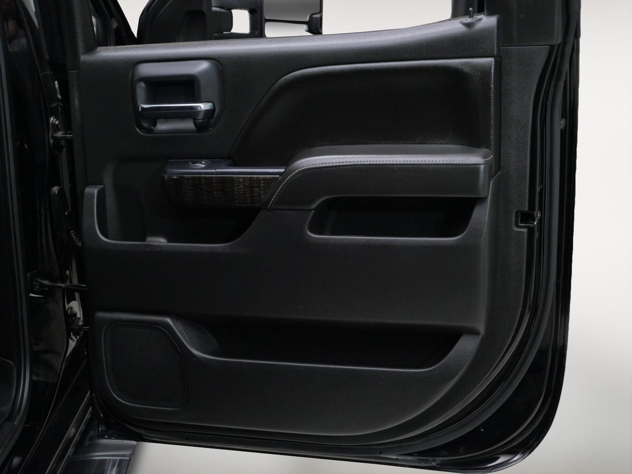 2016 GMC Sierra 2500HD Denali 6.6L Duramax 4x4 Mansfield TX