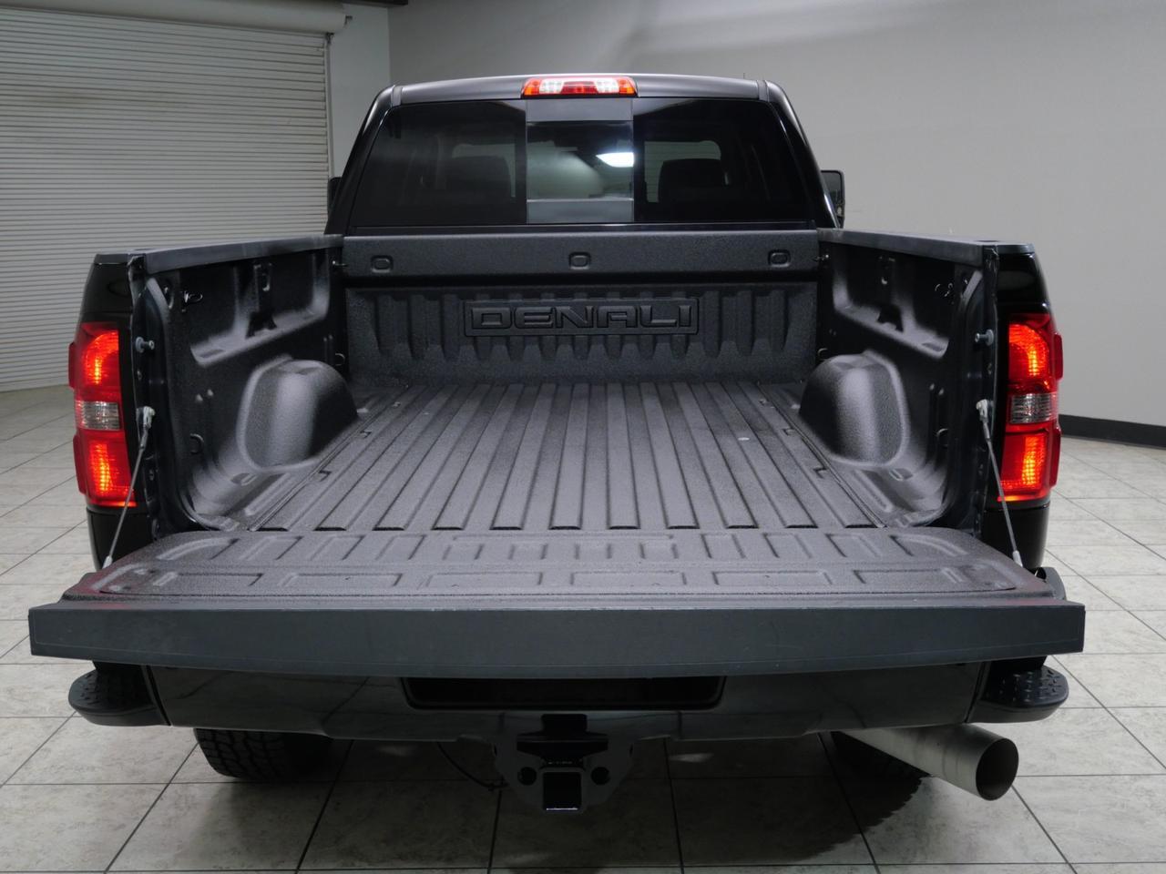 2016 GMC Sierra 2500HD Denali 6.6L Duramax 4x4 Mansfield TX