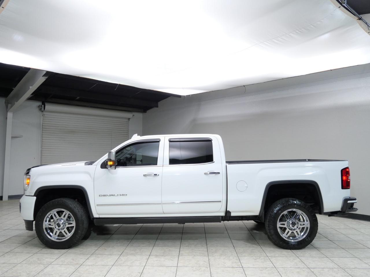 2016 GMC Sierra 2500HD Denali 6.6L Duramax 4x4 Mansfield TX