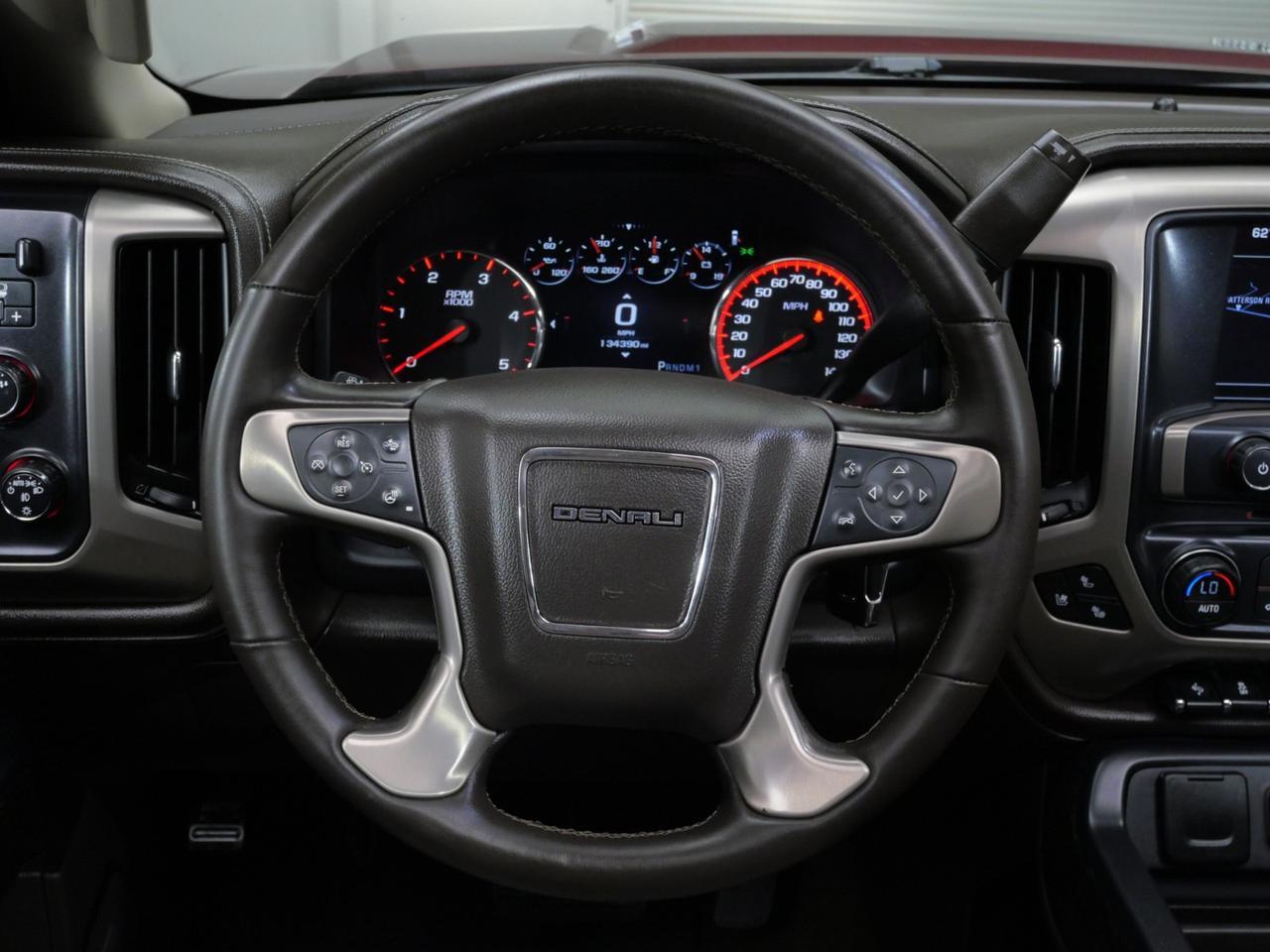 2016 GMC Sierra 2500HD Denali 6.6L Duramax 4x4 Mansfield TX