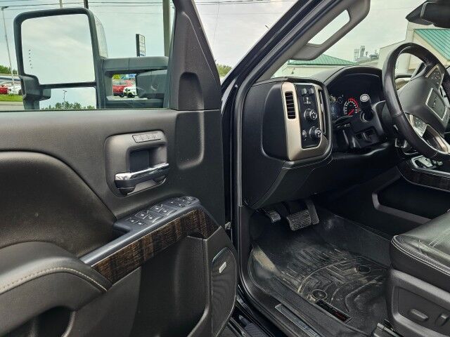 2016 GMC Sierra 2500HD Denali Bellingham WA