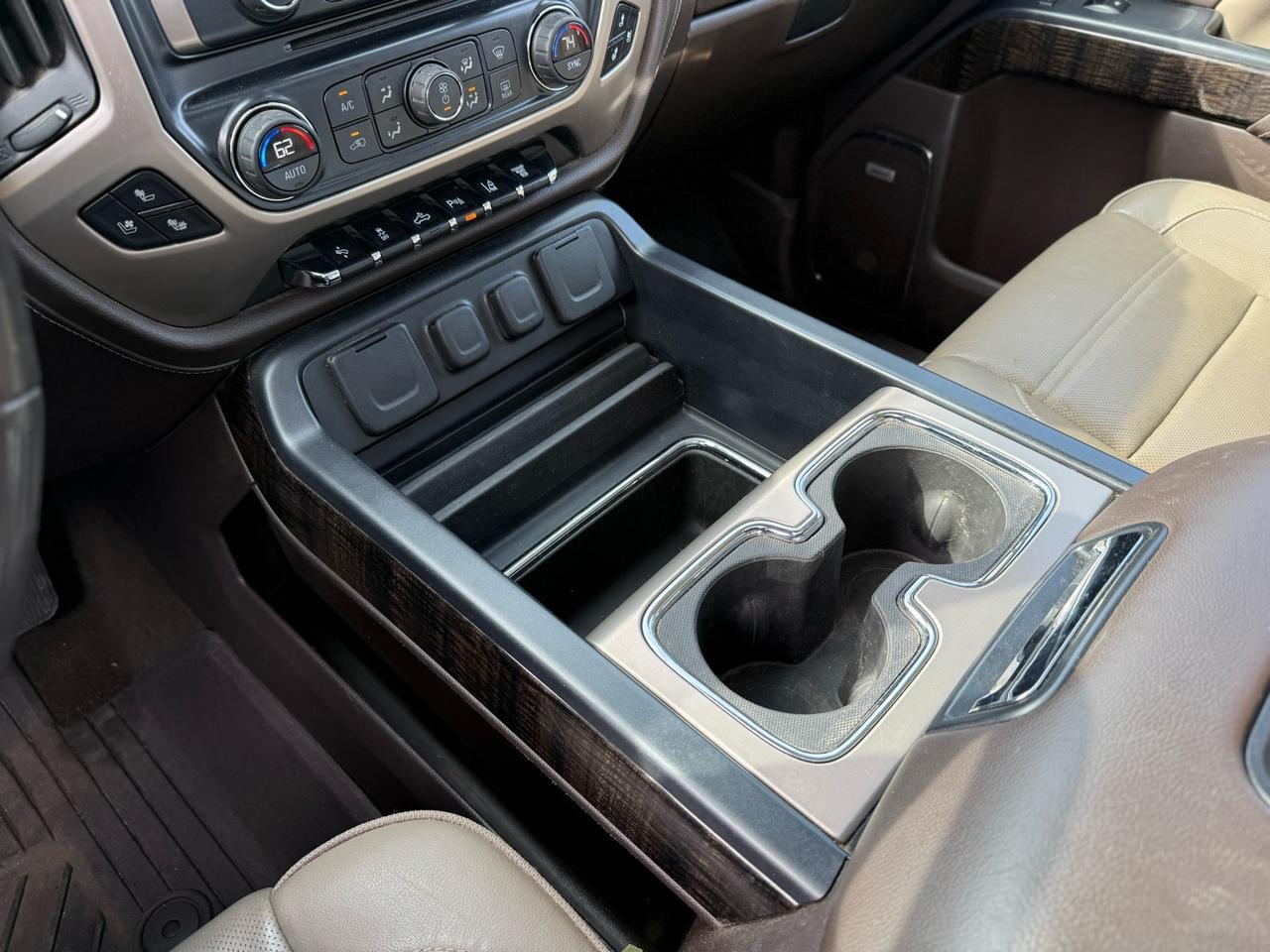 2016 GMC Sierra 2500HD Denali Crestwood KY