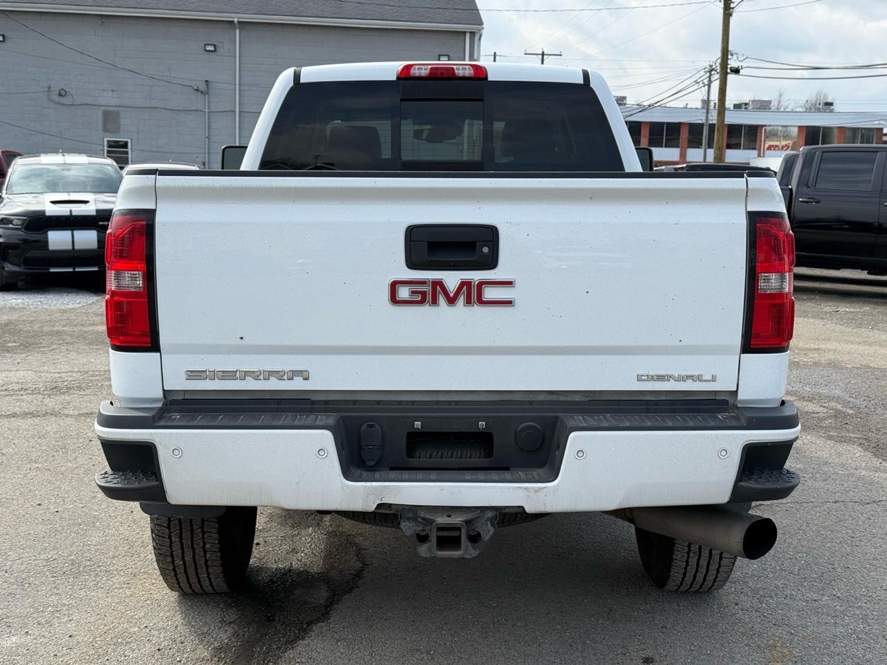 2016 GMC Sierra 2500HD Denali Crestwood KY