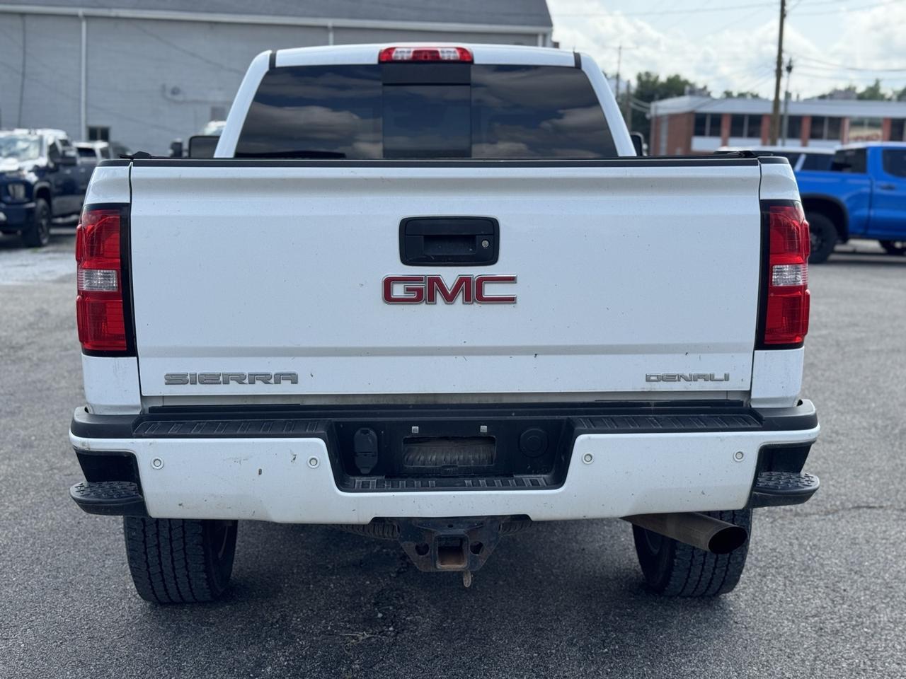 2016 GMC Sierra 2500HD Denali Crestwood KY