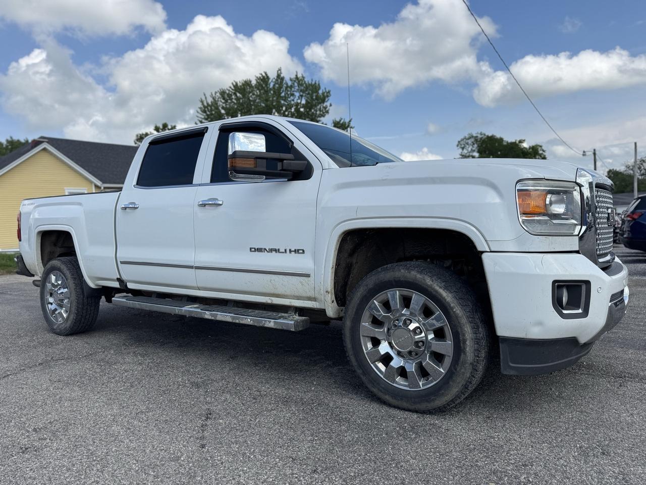2016 GMC Sierra 2500HD Denali Crestwood KY