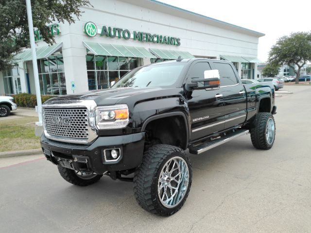 2016 GMC Sierra 2500HD Denali