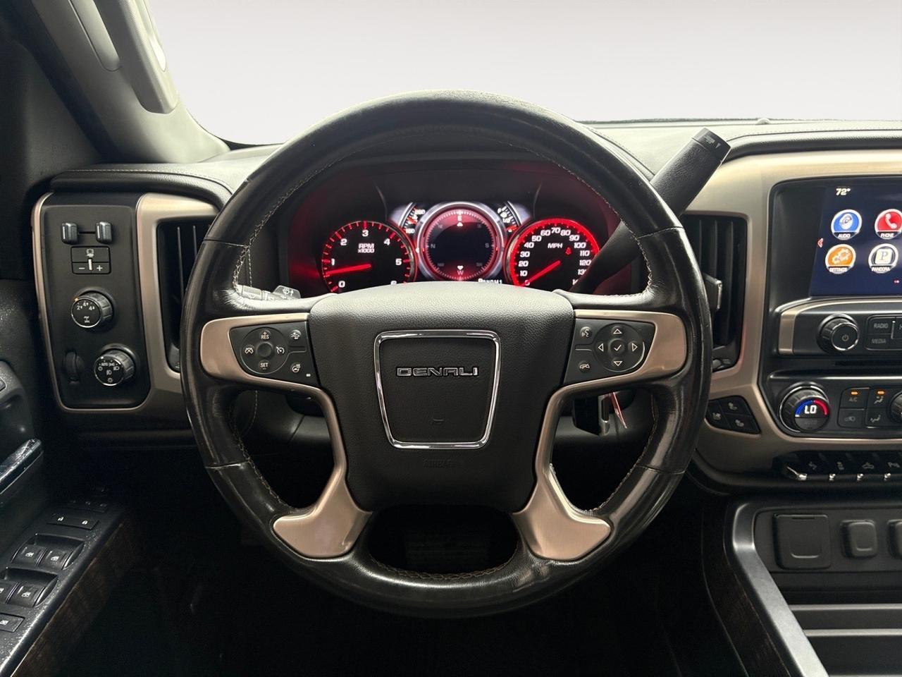 2016 GMC Sierra 2500HD Denali, RUNNING BOARDS, BED LINER, TOW PACKAGE, BACKUP CAMERA WITH PARKING SENSORS, FORWARD COLLISION ALERT, SUNROOF, HEATED & VENTILATED SEATS, TAKE THIS DENALI ON A TEST DRIVE! Virginia Beach VA