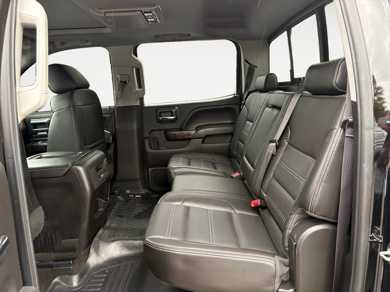 2016 GMC Sierra 2500HD Denali, RUNNING BOARDS, BED LINER, TOW PACKAGE, BACKUP CAMERA WITH PARKING SENSORS, FORWARD COLLISION ALERT, SUNROOF, HEATED & VENTILATED SEATS, TAKE THIS DENALI ON A TEST DRIVE! Virginia Beach VA