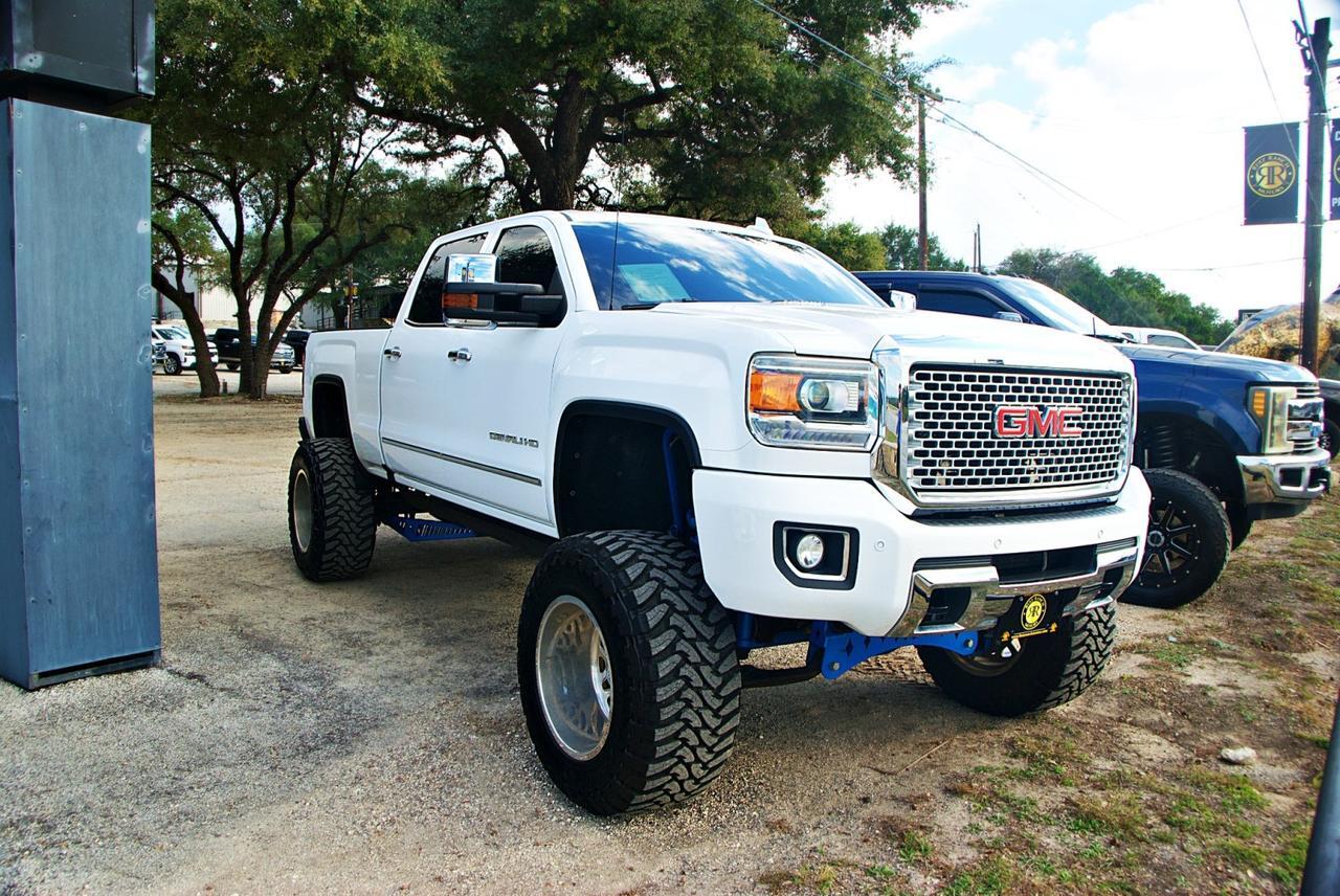 2016 GMC Sierra 2500HD Denali