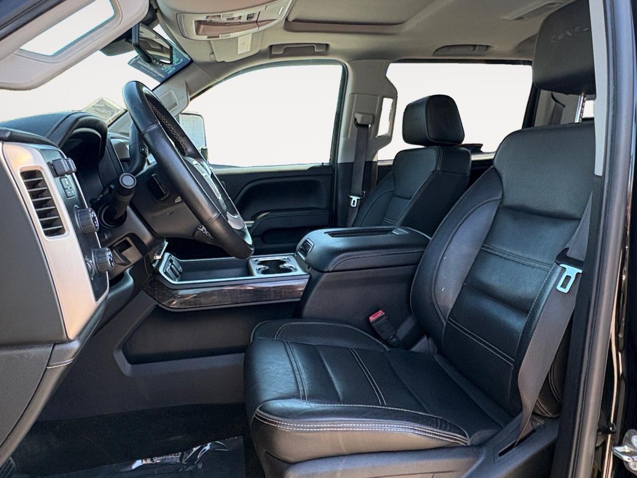 2016 GMC Sierra 2500HD Denali, TOW PACKAGE, RUNNING BOARDS, BACKUP CAMERA, PARKING SENSORS, HEATED STEERING WHEEL & SEATS, NAVIGATION, SUNROOF, LANE KEEP ASSIST, BLIND SPOT ALERT, LOW MILEAGE, ONLY 1 OWNER, CLEAN CARFAX, THIS TRUCK IS READY TO RIDE THE ROAD!