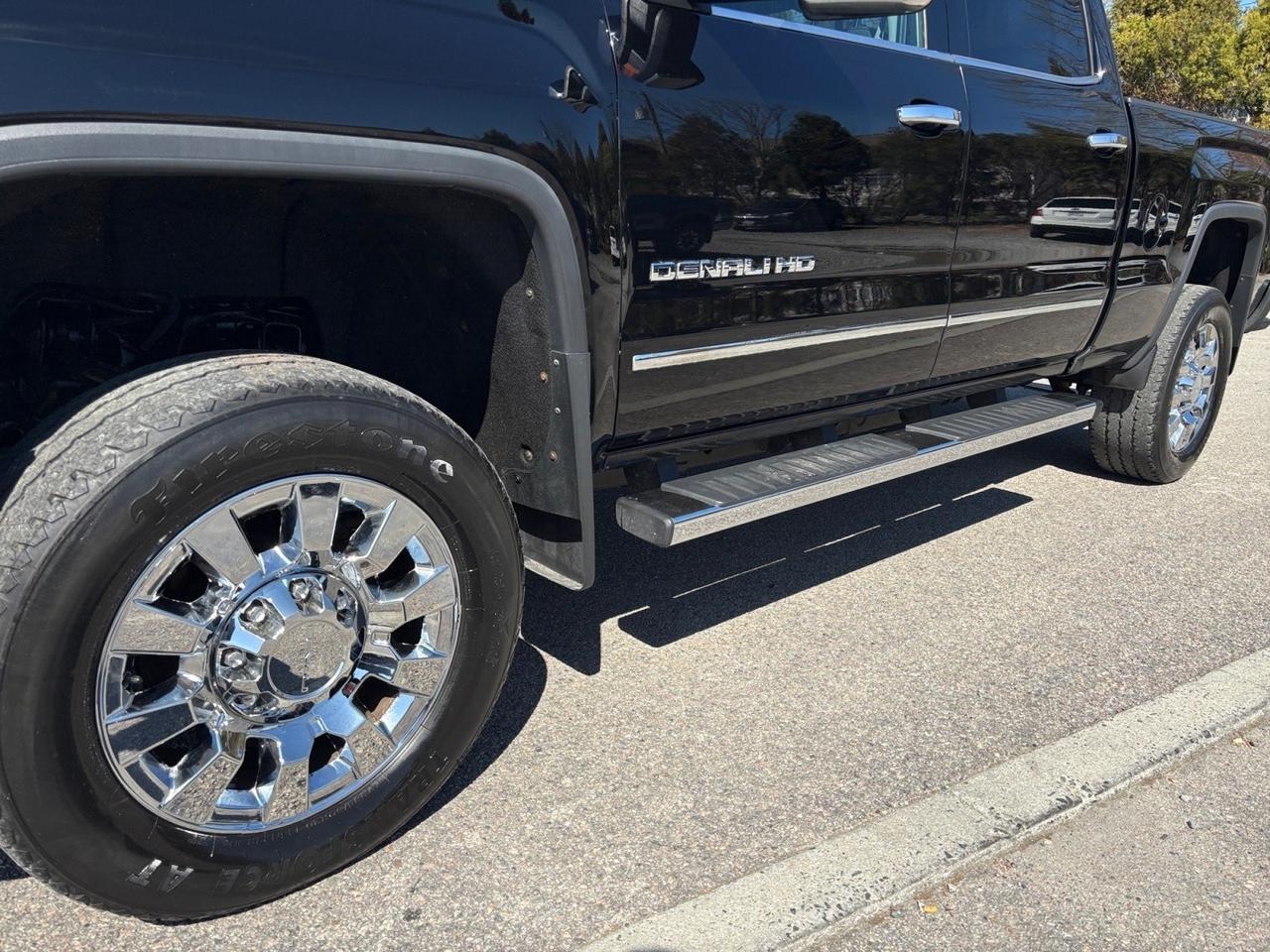2016 GMC Sierra 2500HD Denali, TOW PACKAGE, RUNNING BOARDS, BACKUP CAMERA, PARKING SENSORS, HEATED STEERING WHEEL & SEATS, NAVIGATION, SUNROOF, LANE KEEP ASSIST, BLIND SPOT ALERT, LOW MILEAGE, ONLY 1 OWNER, CLEAN CARFAX, THIS TRUCK IS READY TO RIDE THE ROAD! Virginia Beach VA