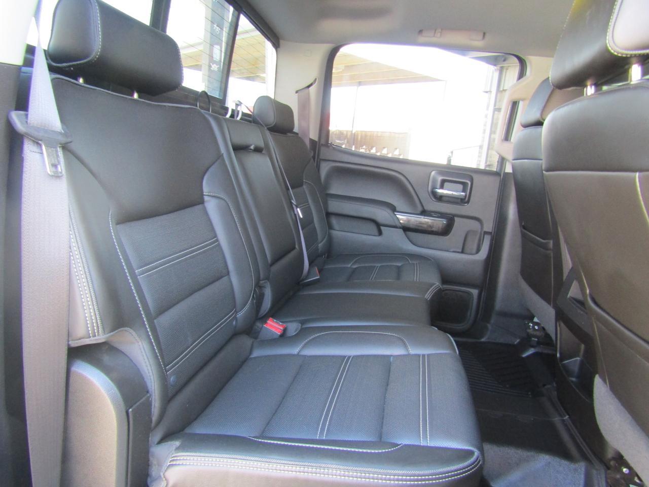 2016 GMC Sierra 3500HD 4WD Crew Cab 167.7 Denali Grand Prairie TX