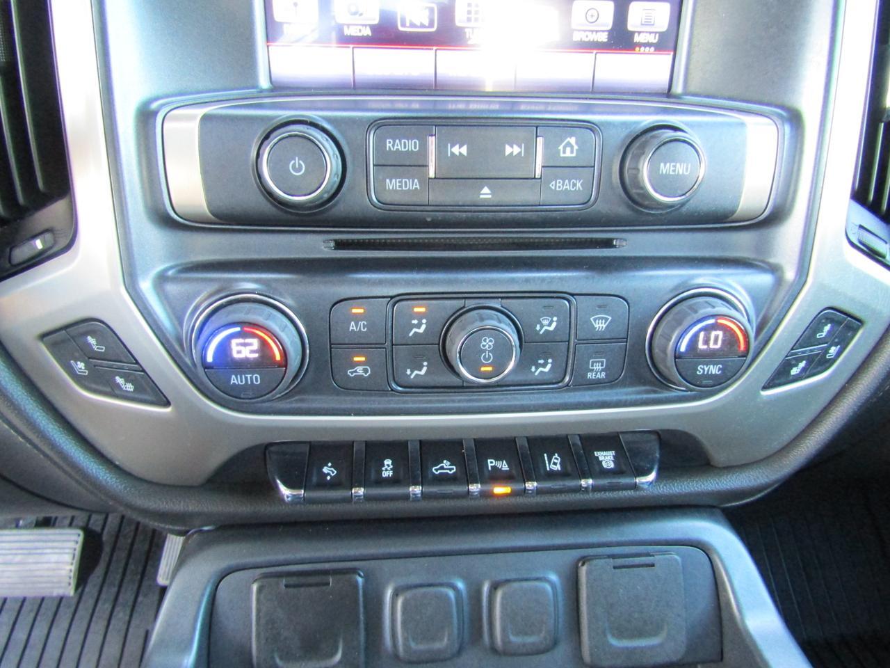 2016 GMC Sierra 3500HD 4WD Crew Cab 167.7 Denali Grand Prairie TX