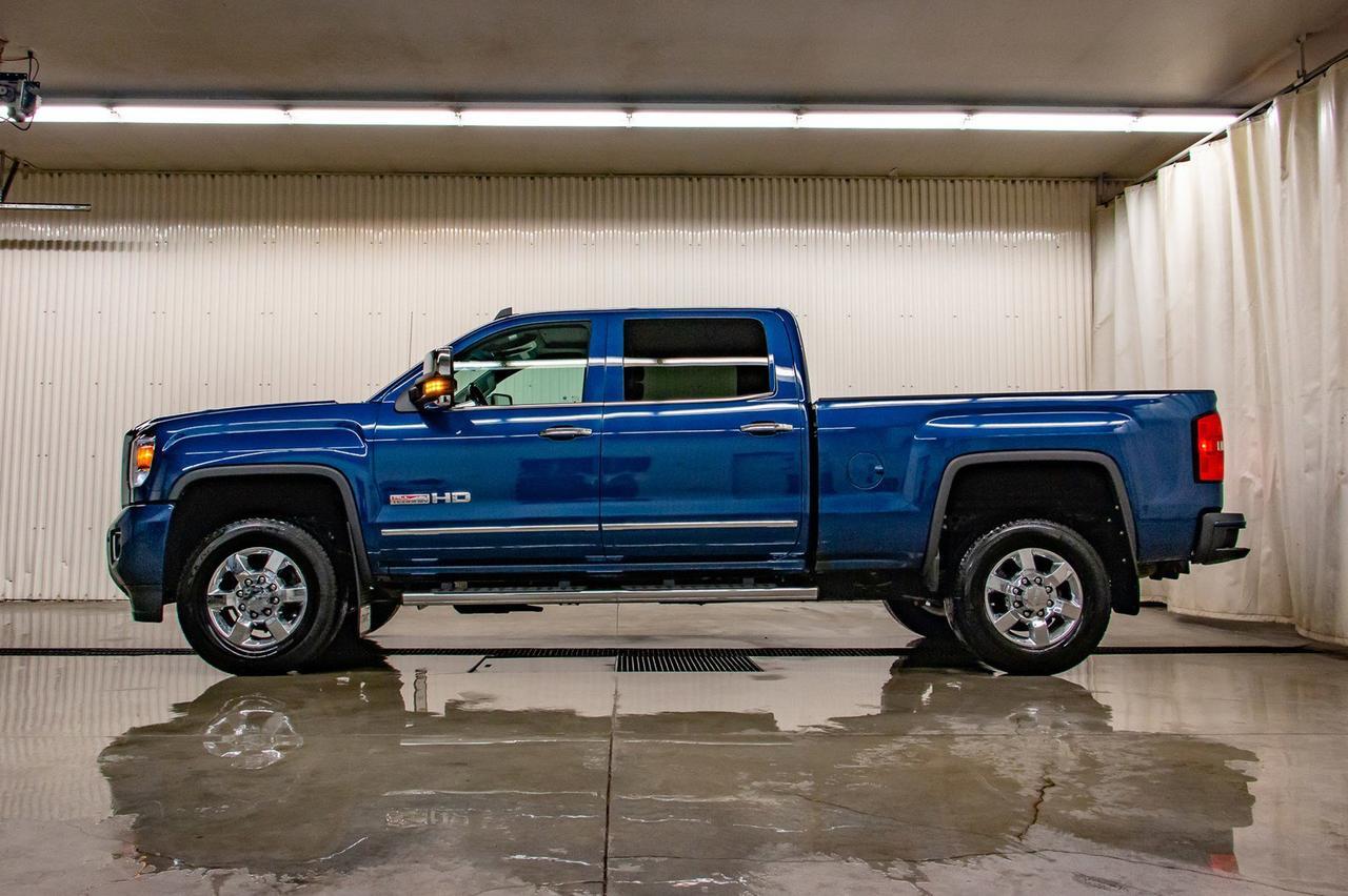 2016 GMC Sierra 3500HD 4x4 Crew Cab SLT All Terrain Diesel Leather Roof Red Deer AB