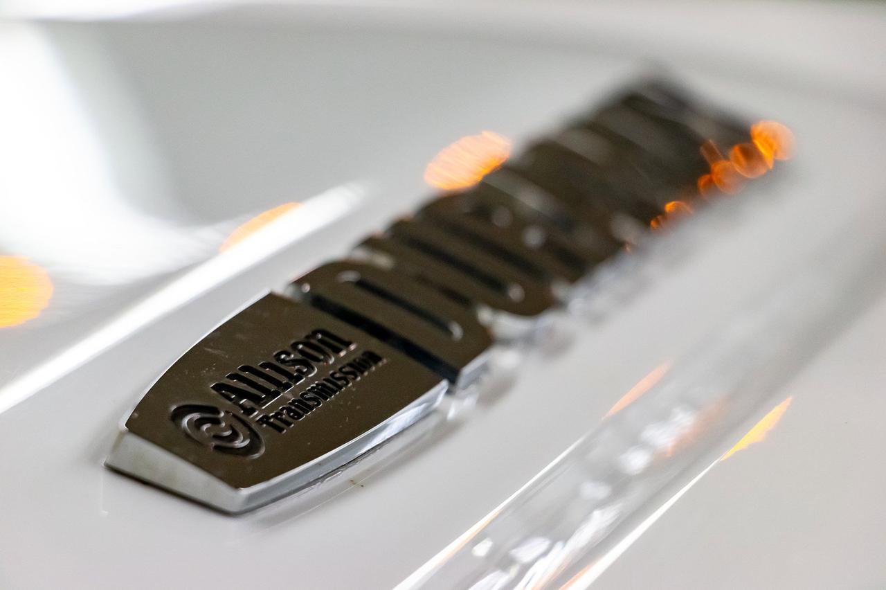 2016 GMC Sierra 3500HD 4x4 Crew Cab WT Aluminum Deck Diesel Red Deer AB