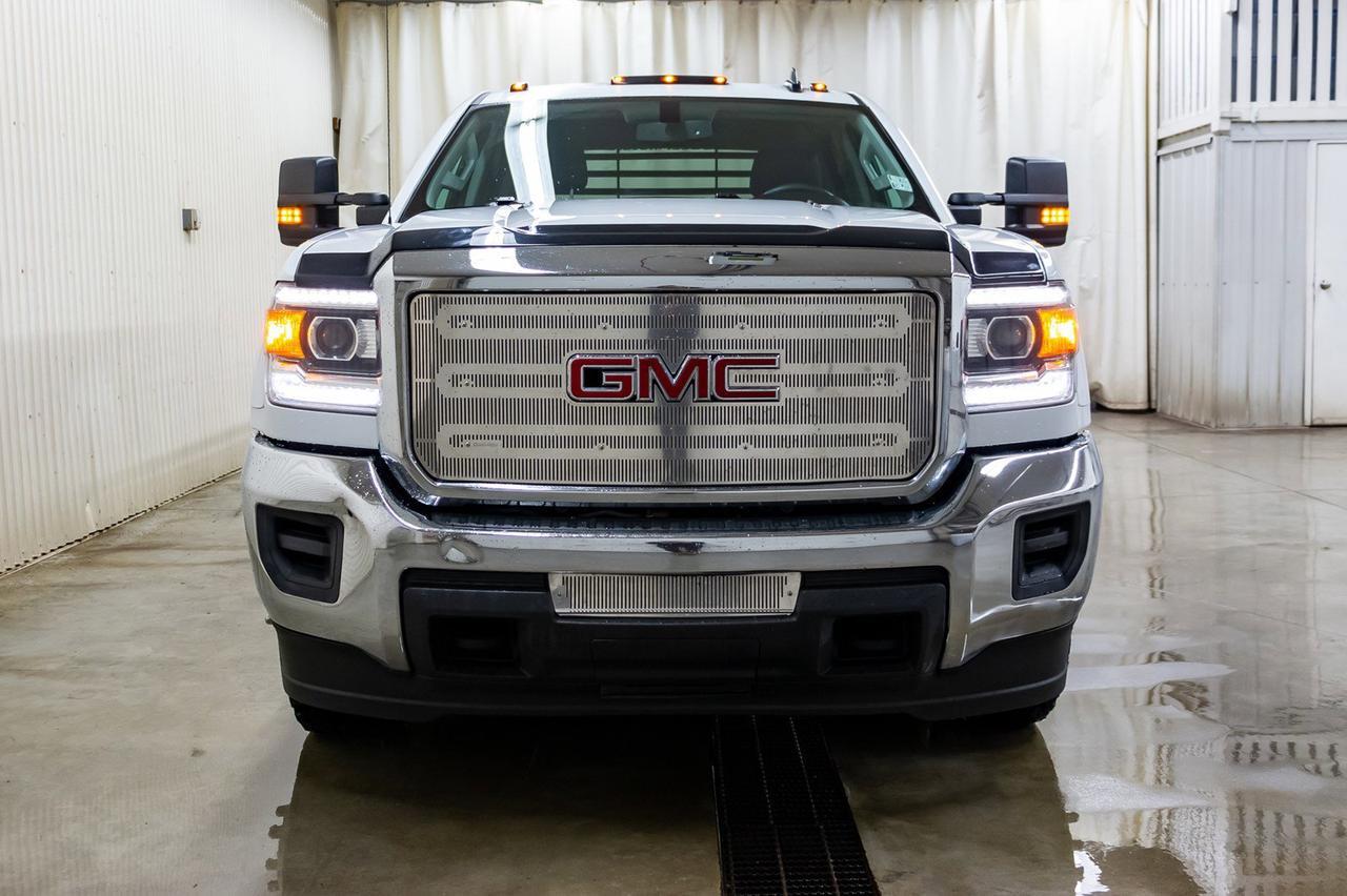 2016 GMC Sierra 3500HD 4x4 Crew Cab WT Aluminum Deck Diesel Red Deer AB