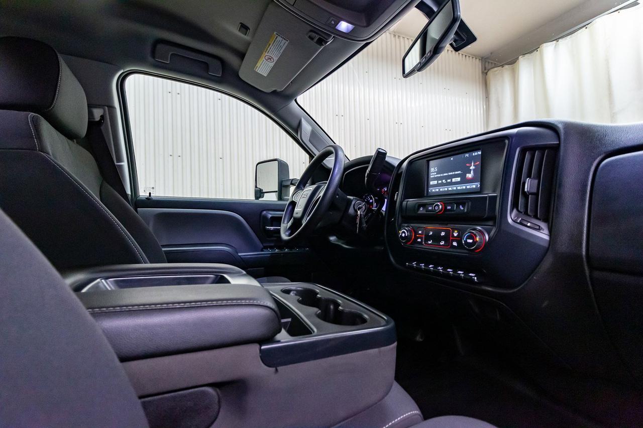 2016 GMC Sierra 3500HD 4x4 Crew Cab WT Aluminum Deck Diesel Red Deer AB