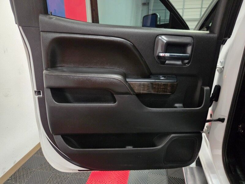 2016 GMC Sierra 3500HD Denali Dually 6.6L Duramax Diesel GPS Camera Sunroof Nitto Tires FREE WARRANTY Arlington TX