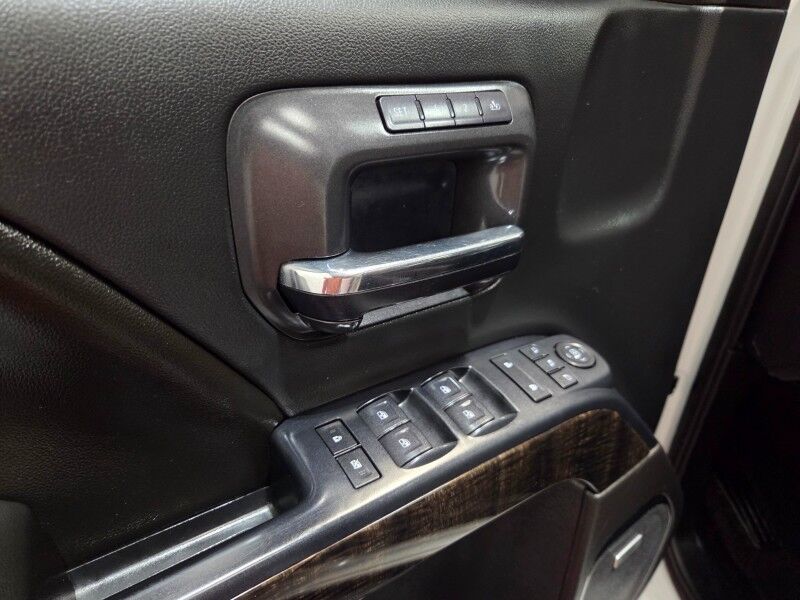 2016 GMC Sierra 3500HD Denali Dually 6.6L Duramax Diesel GPS Camera Sunroof Nitto Tires FREE WARRANTY Arlington TX