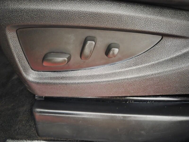 2016 GMC Sierra 3500HD Denali Dually 6.6L Duramax Diesel GPS Camera Sunroof Nitto Tires FREE WARRANTY Arlington TX