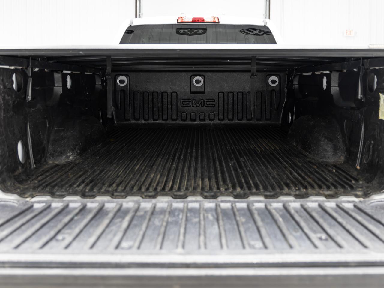 2016 GMC Sierra SLE Ext. Cab 4WD Cranberry PA