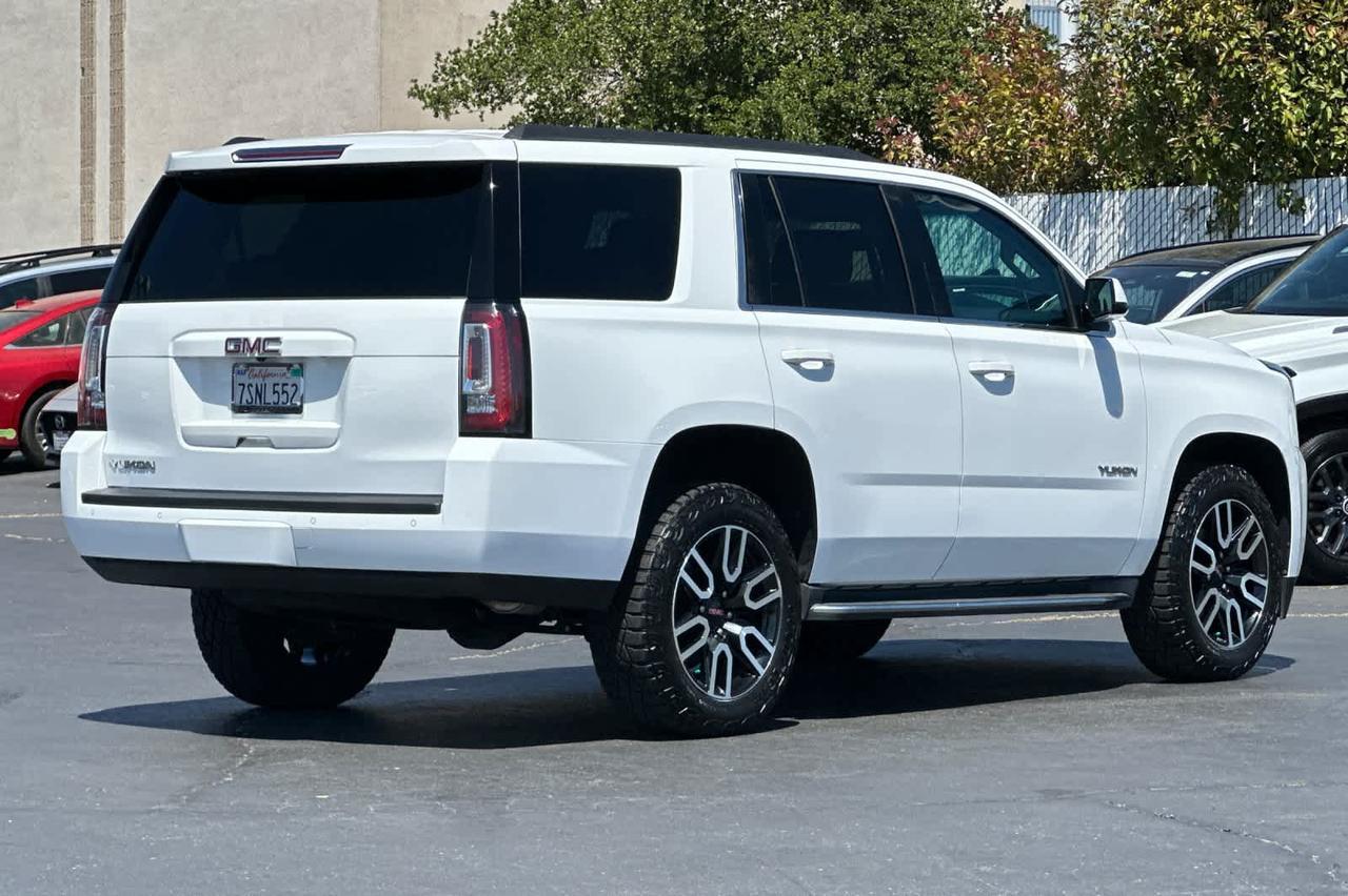 2016 GMC Yukon SLE
