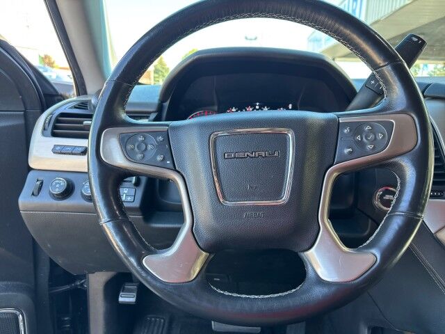 2016 GMC Yukon XL Denali Cleveland OH