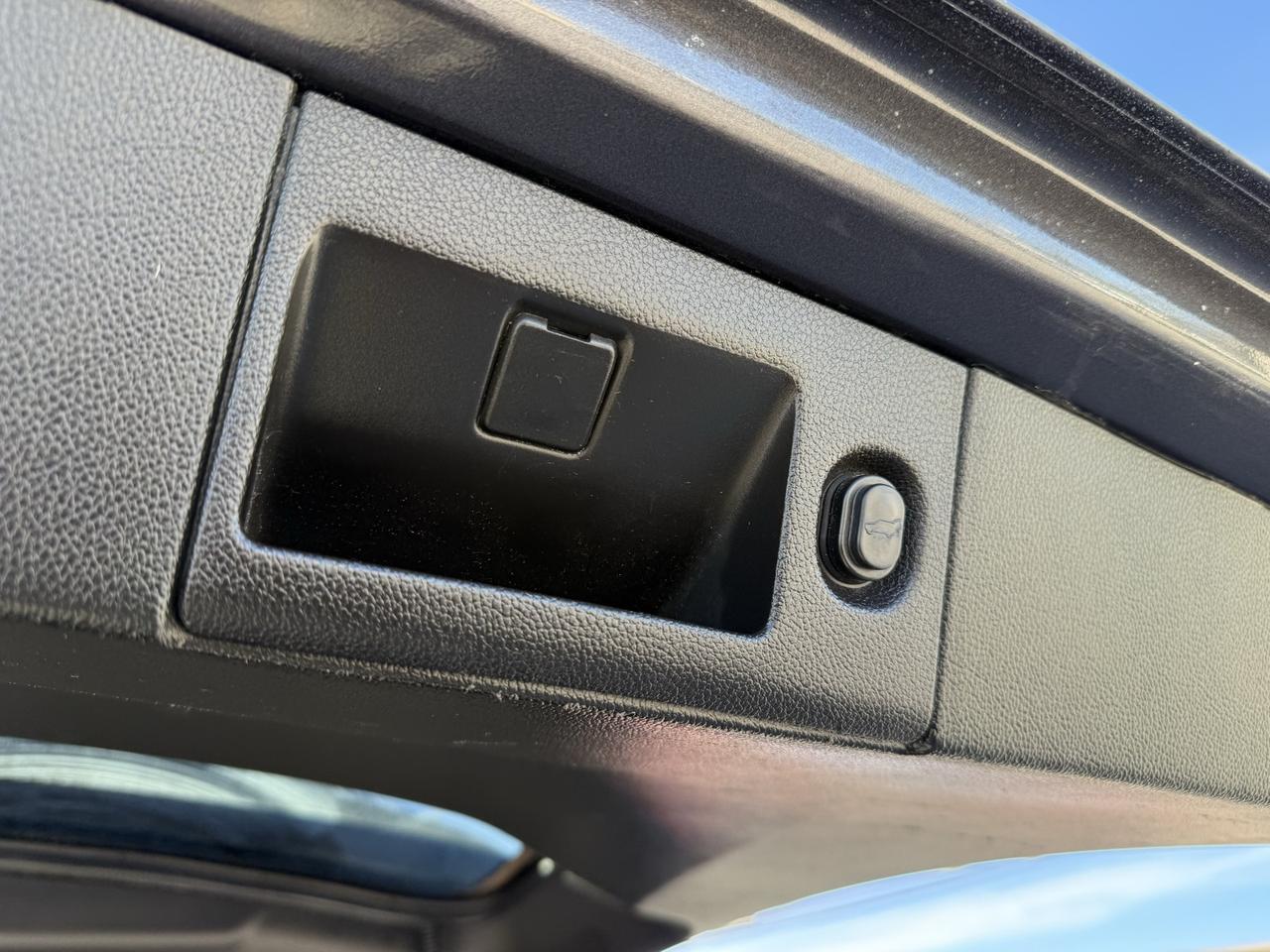 2016 GMC Yukon XL Denali Crestwood KY