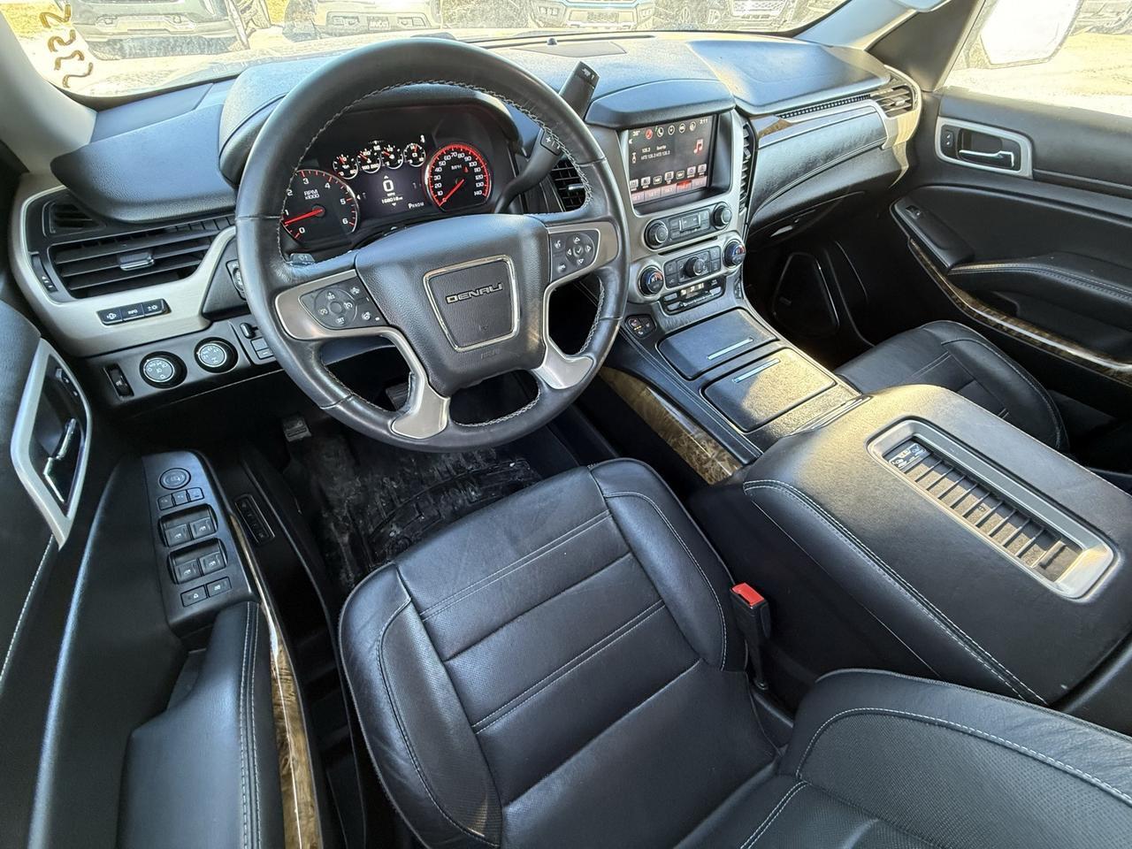 2016 GMC Yukon XL Denali Crestwood KY