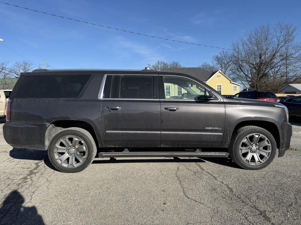 2016 GMC Yukon XL Denali Crestwood KY