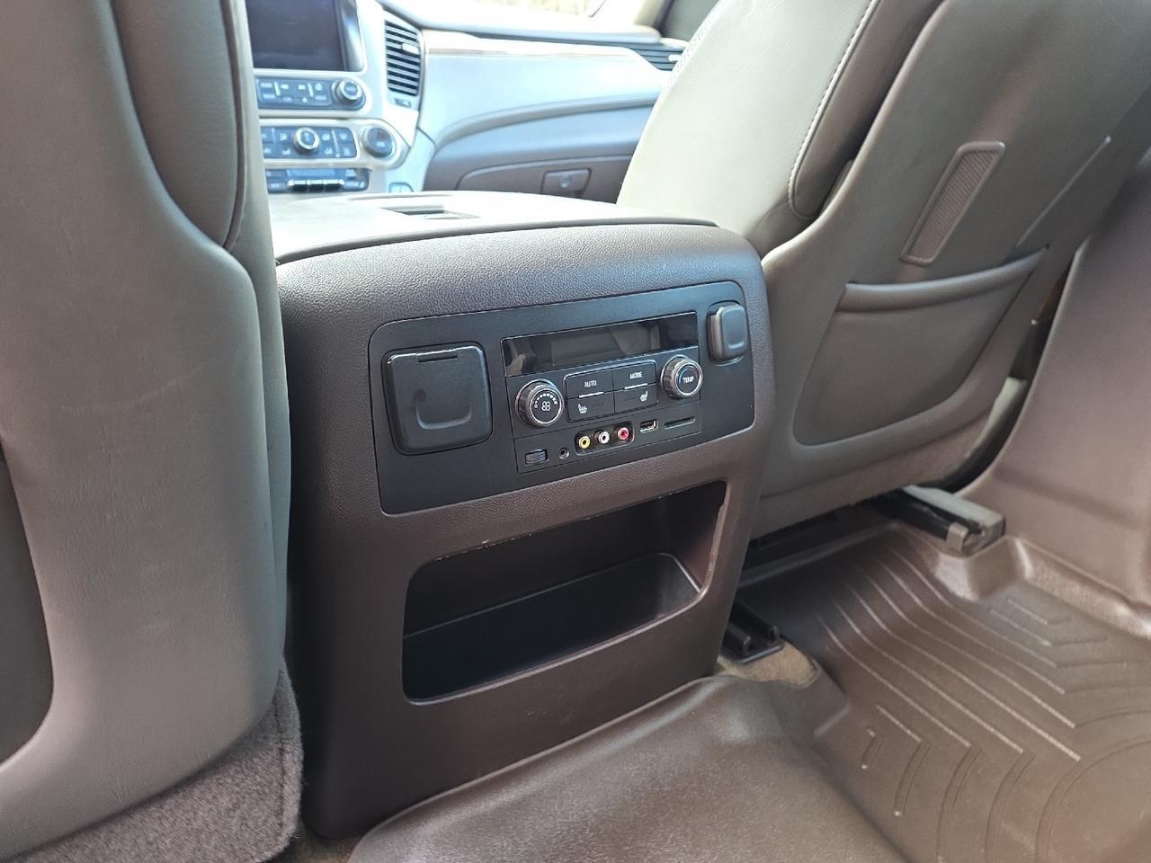 2016 GMC Yukon XL Denali Sand Lake NY