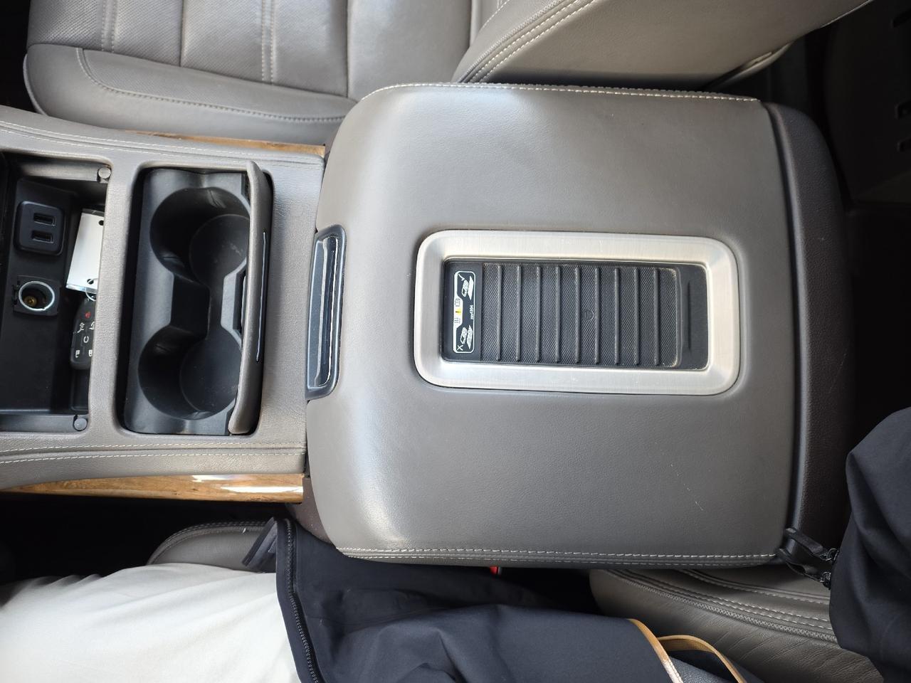 2016 GMC Yukon XL Denali Sand Lake NY