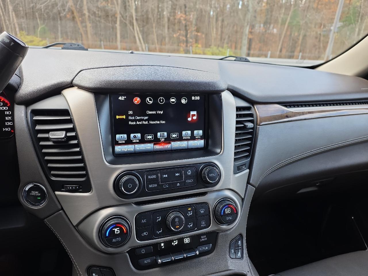 2016 GMC Yukon XL Denali Sand Lake NY