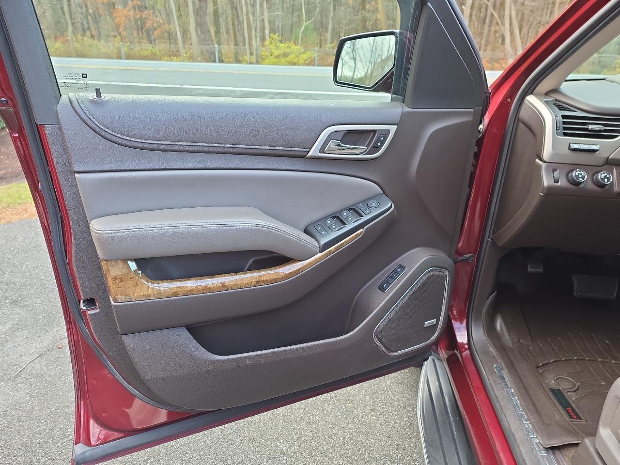 2016 GMC Yukon XL Denali Sand Lake NY