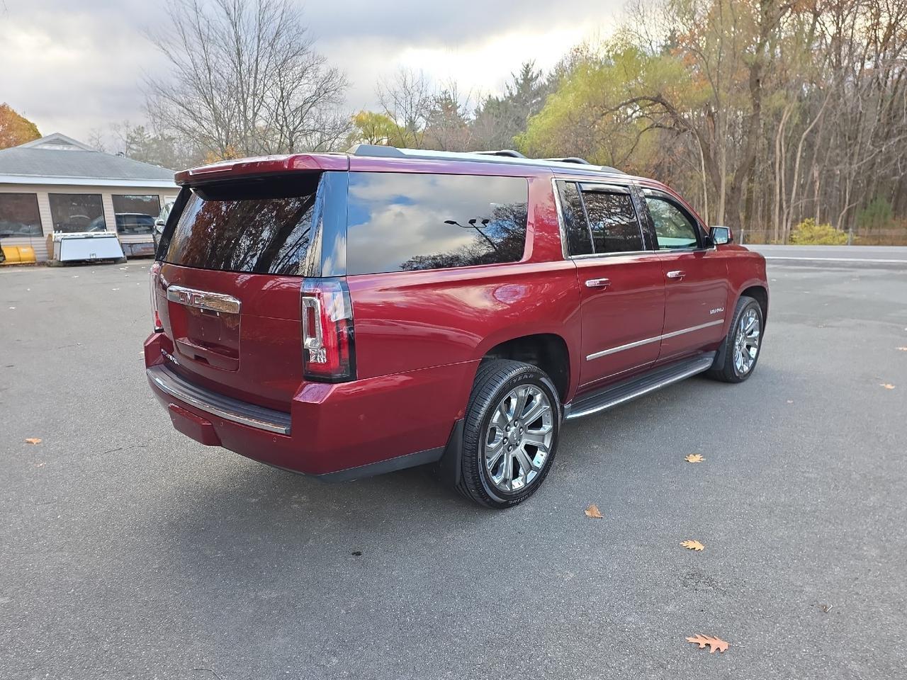 2016 GMC Yukon XL Denali Sand Lake NY
