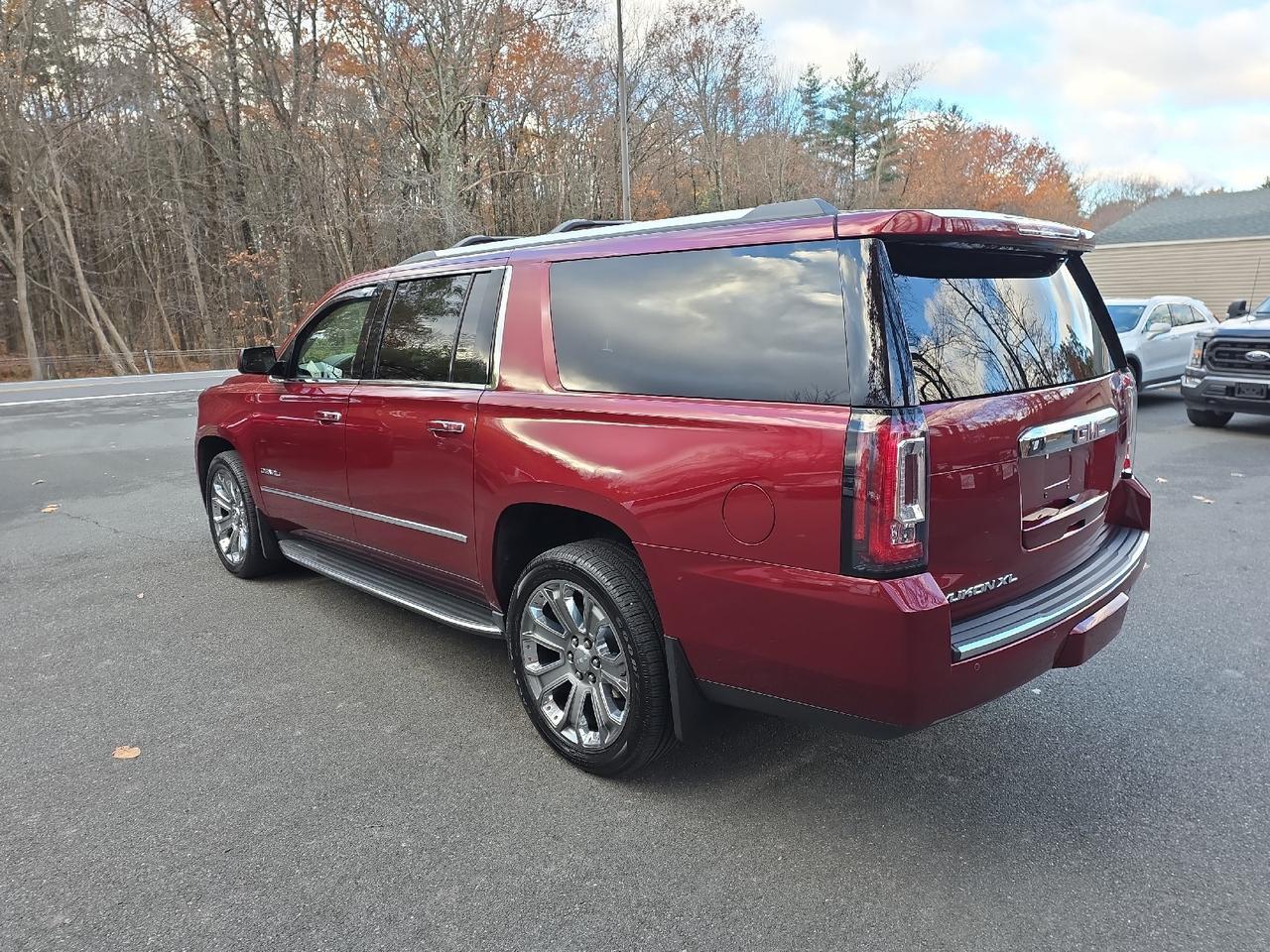 2016 GMC Yukon XL Denali Sand Lake NY