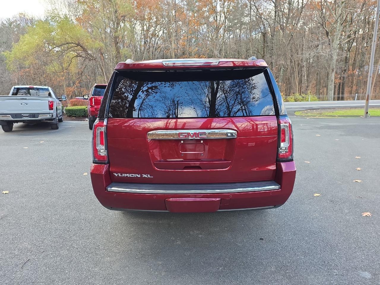 2016 GMC Yukon XL Denali Sand Lake NY