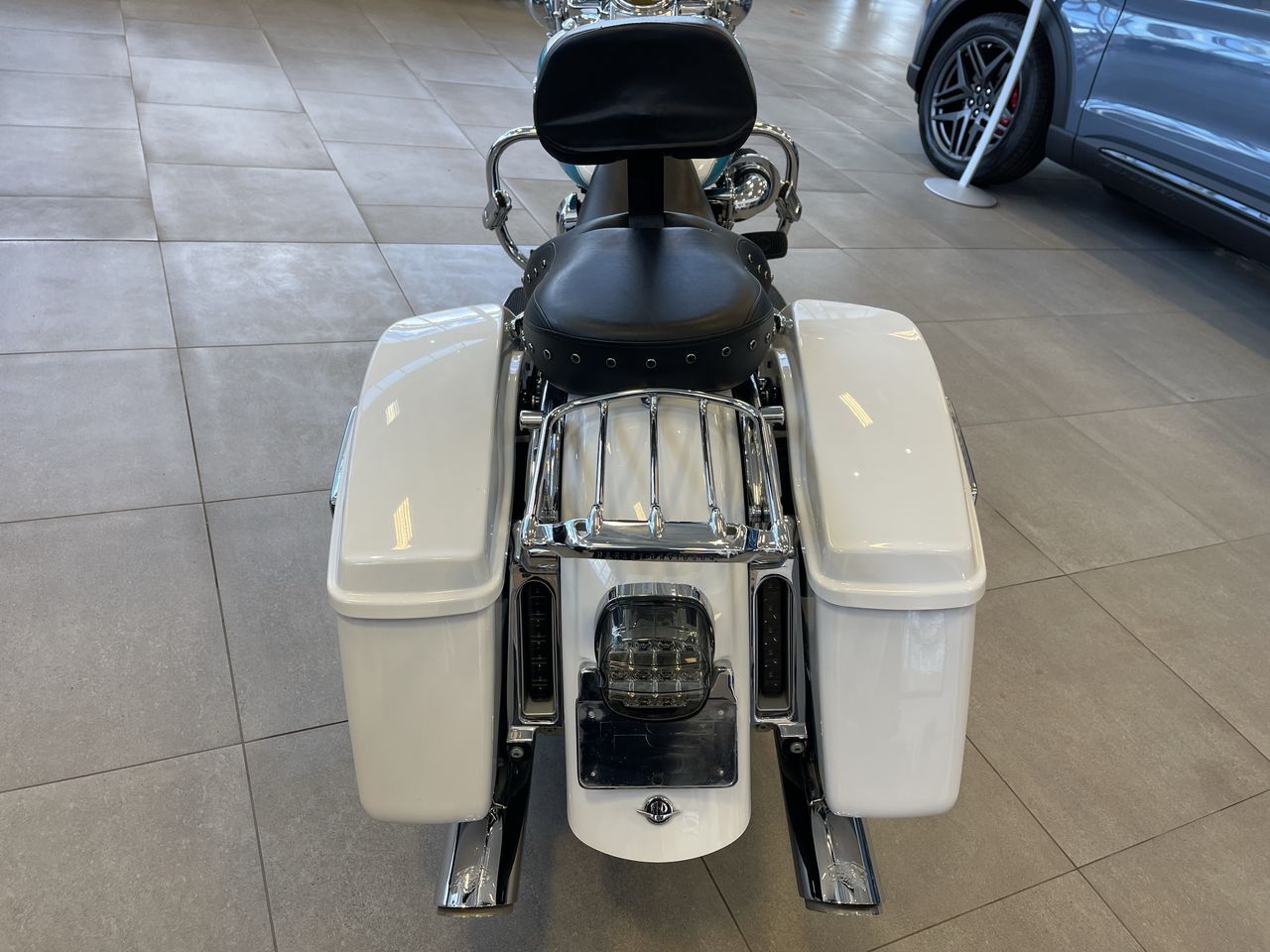 2016 HARLEY DAVIDSON ROADKING FLHR Sherwood Park AB