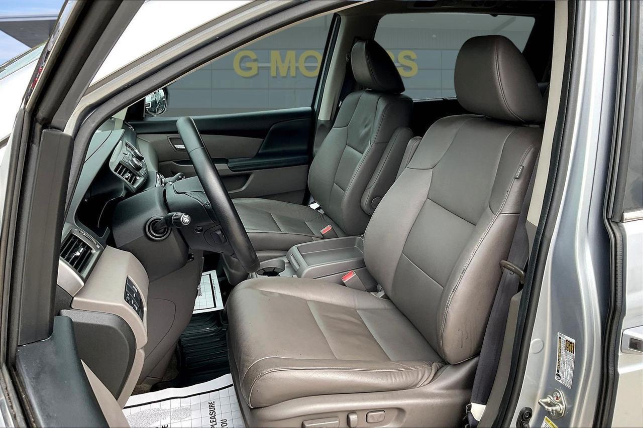 2016 HONDA ODYSSEY EXL Houston TX