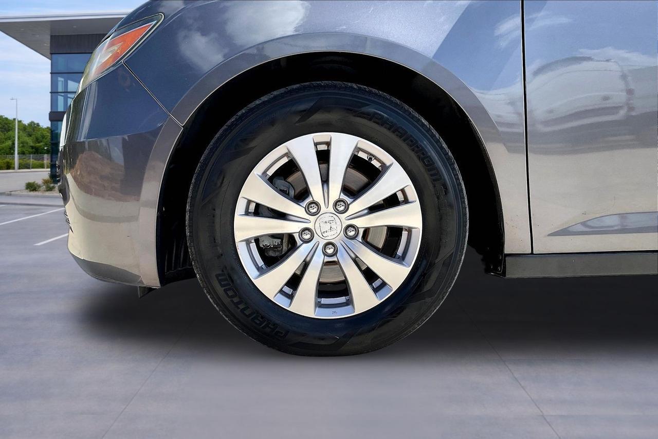 2016 HONDA ODYSSEY SE Houston TX