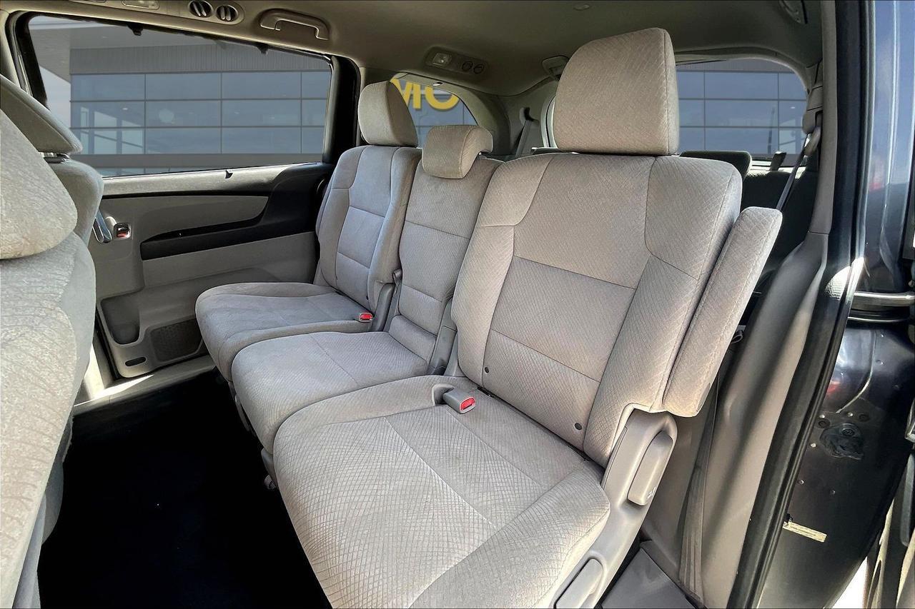 2016 HONDA ODYSSEY SE Houston TX