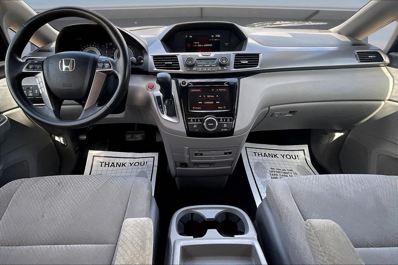 2016 HONDA ODYSSEY SE Houston TX